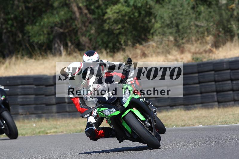 Archiv-2022/50 09.08.2022 MSS und TÖFF Track Day ADR/Gruppe blau/team